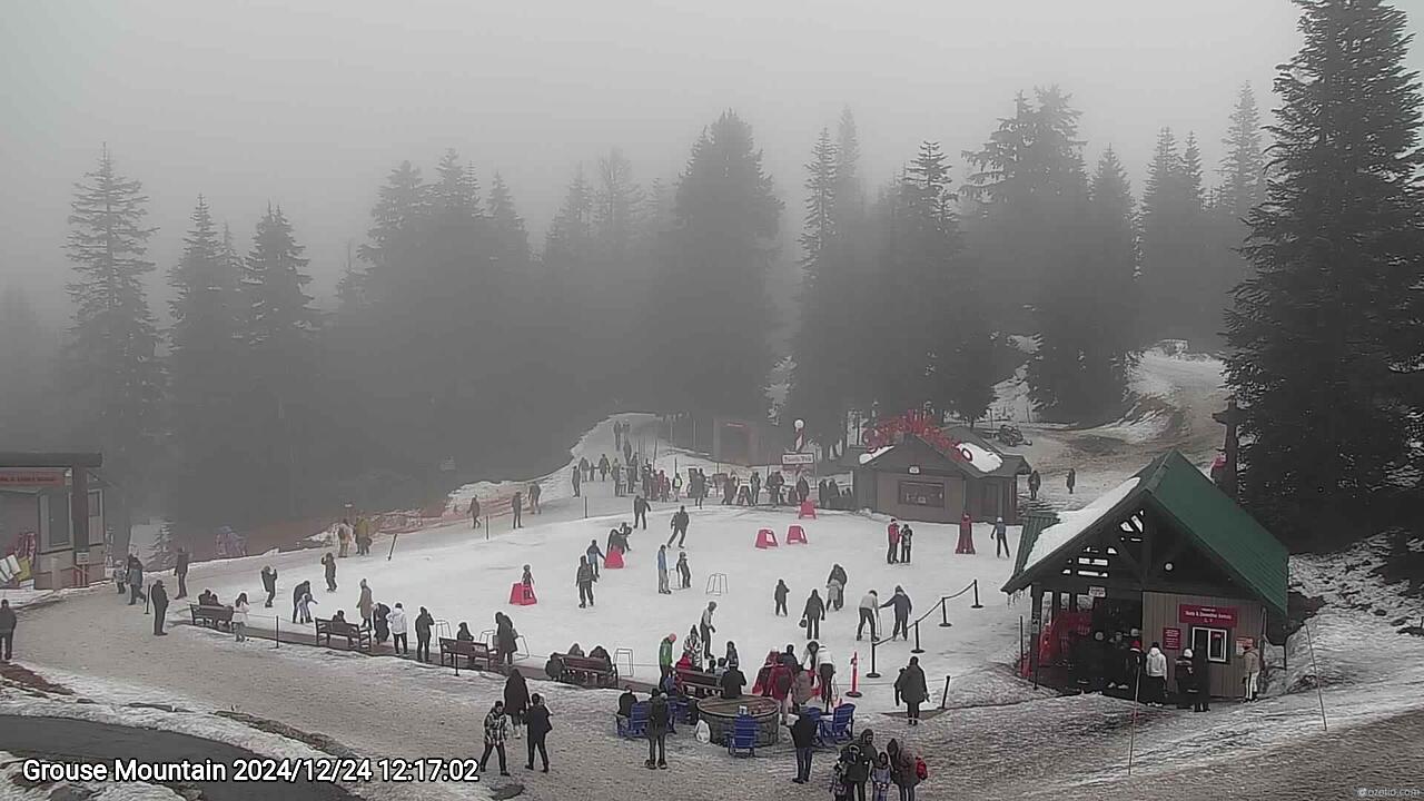 Webcam frame from Grouse Mountain at 2024/12/24 12:00