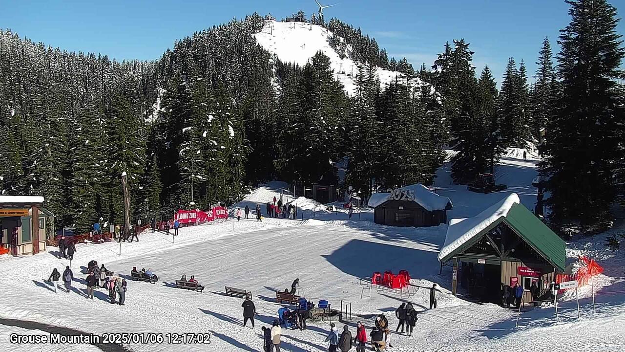 Webcam frame from Grouse Mountain at 2025/01/06 12:00