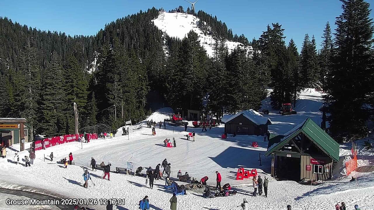 Webcam frame from Grouse Mountain at 2025/01/26 12:00