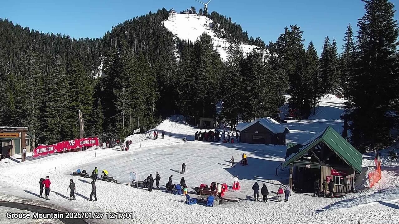 Webcam frame from Grouse Mountain at 2025/01/27 12:00