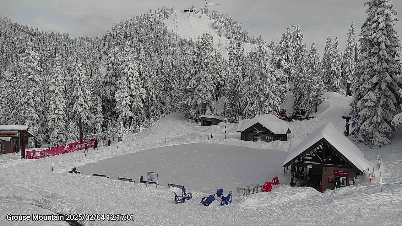 Webcam frame from Grouse Mountain at 2025/02/04 12:00