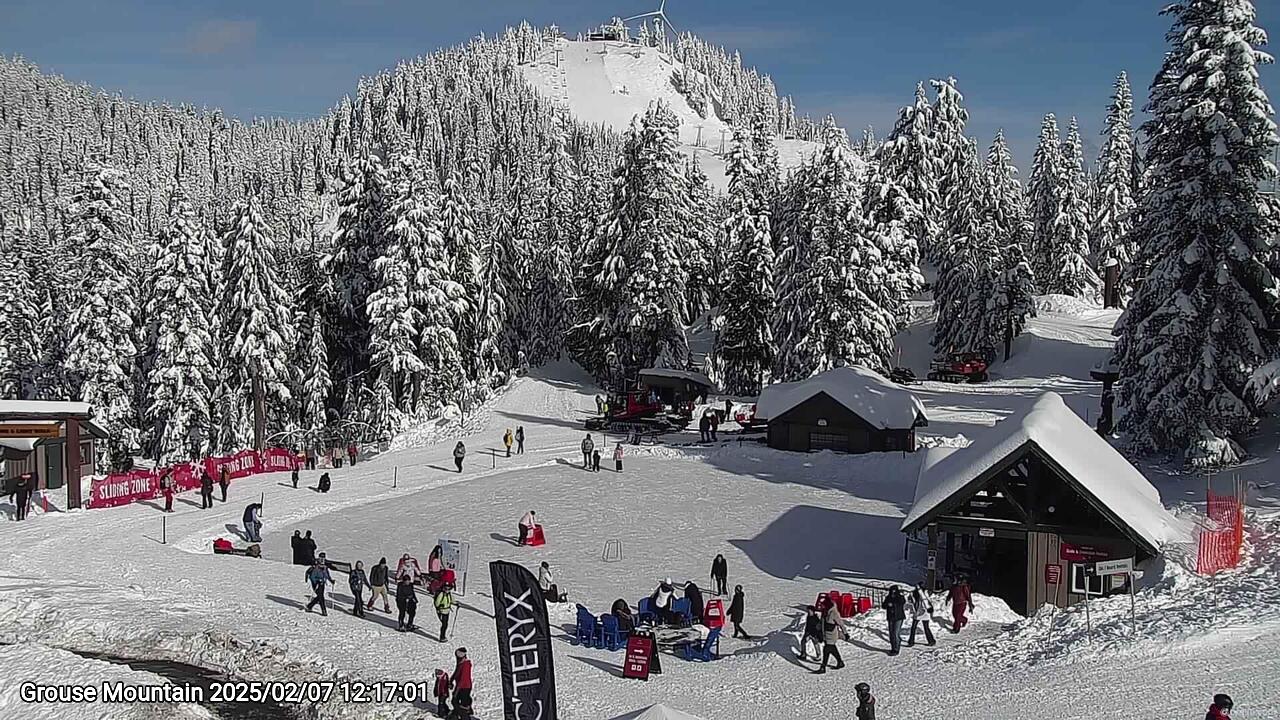 Webcam frame from Grouse Mountain at 2025/02/07 12:00