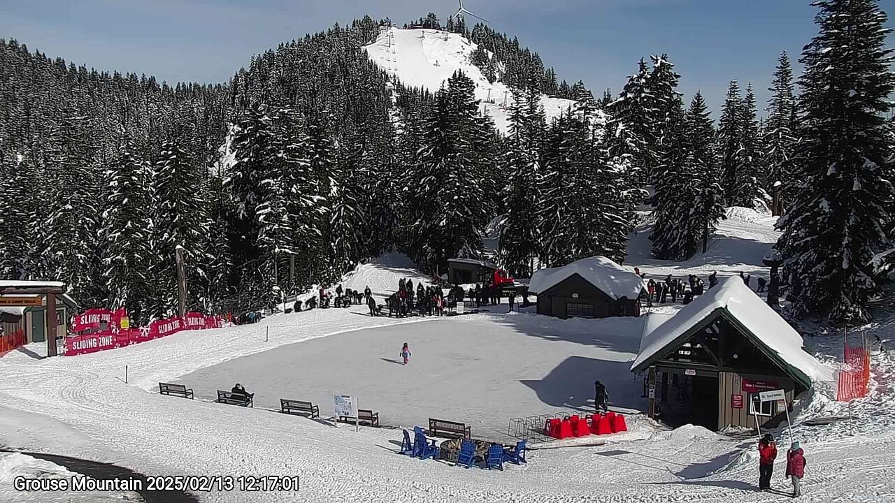 Webcam frame from Grouse Mountain at 2025/02/13 12:00