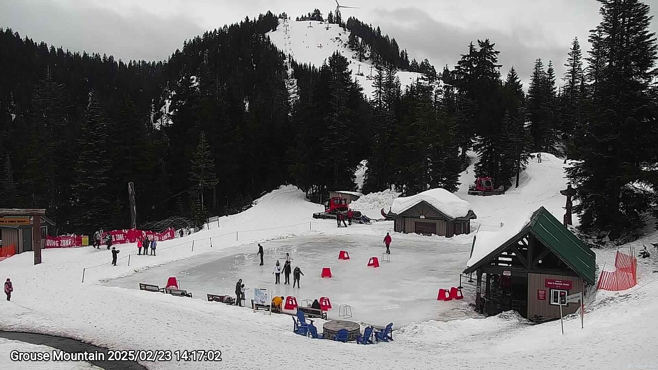 Webcam frame from Grouse Mountain on 2025/02/23