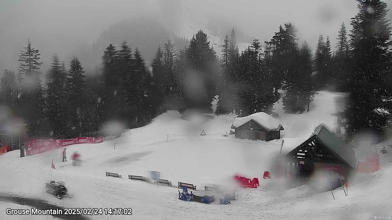 Webcam frame from Grouse Mountain on 2025/02/24