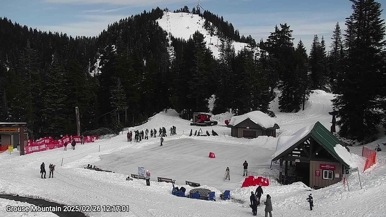 Webcam frame from Grouse Mountain at 2025/02/26 12:00