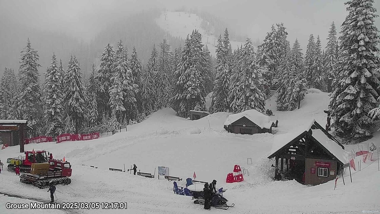 Webcam frame from Grouse Mountain at 2025/03/05 12:00