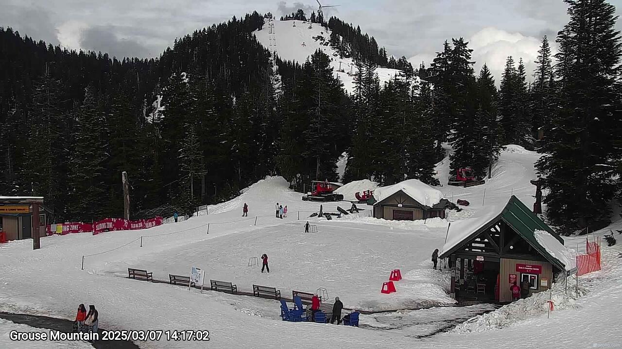 Webcam frame from Grouse Mountain on 2025/03/07