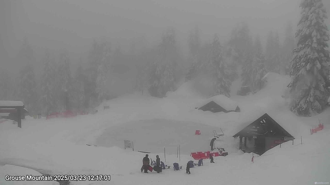 Webcam frame from Grouse Mountain at 2025/03/23 12:00