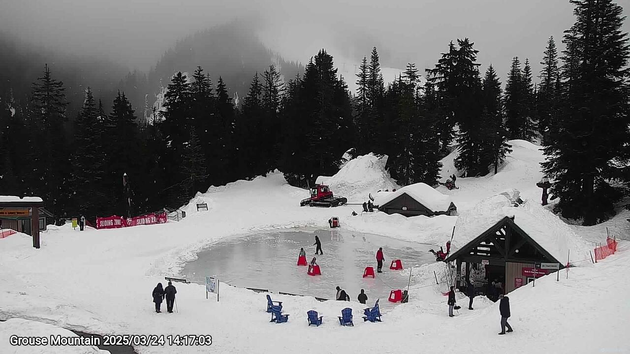 Webcam frame from Grouse Mountain on 2025/03/24