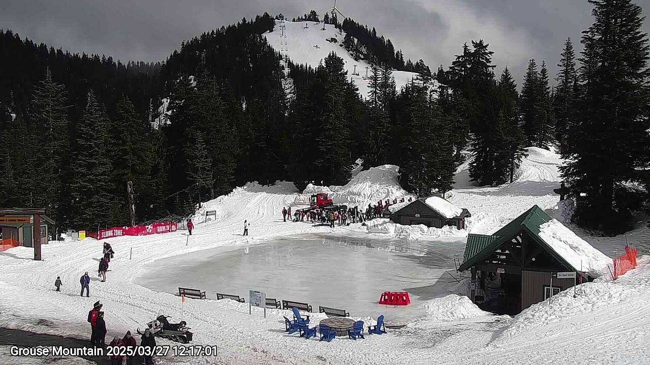Webcam frame from Grouse Mountain at 2025/03/27 12:00
