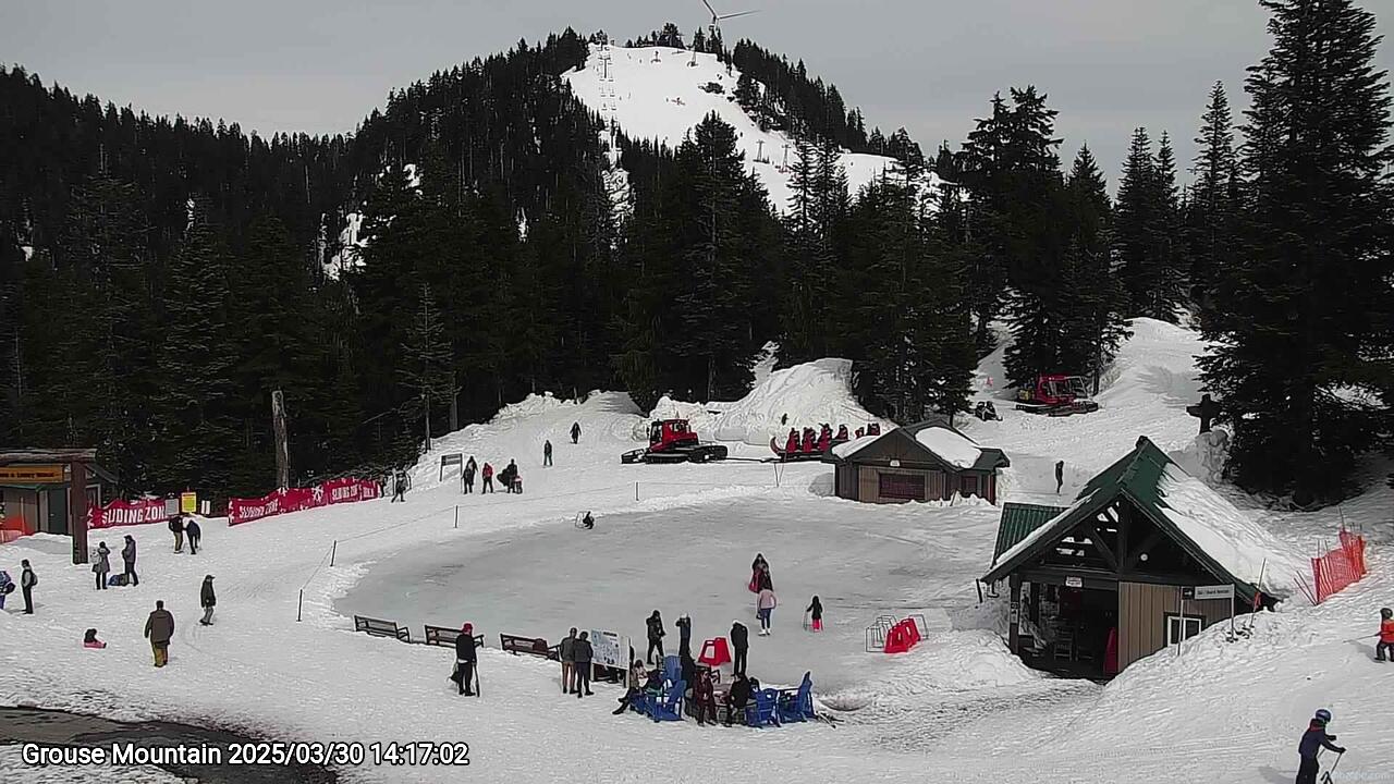 Webcam frame from Grouse Mountain on 2025/03/30