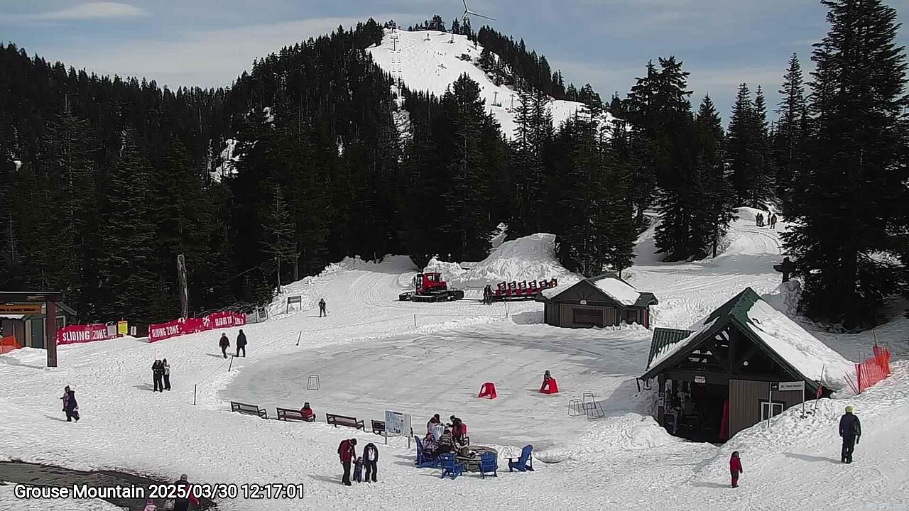 Webcam frame from Grouse Mountain at 2025/03/30 12:00