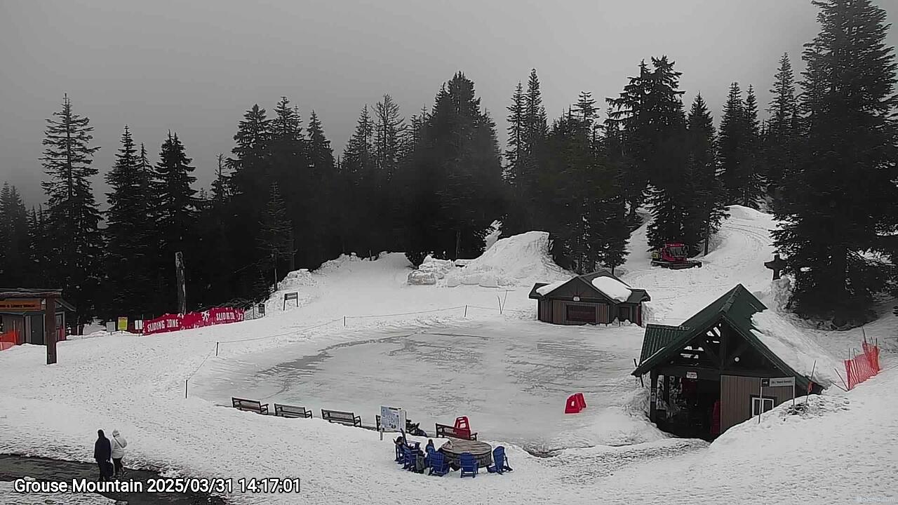 Webcam frame from Grouse Mountain on 2025/03/31