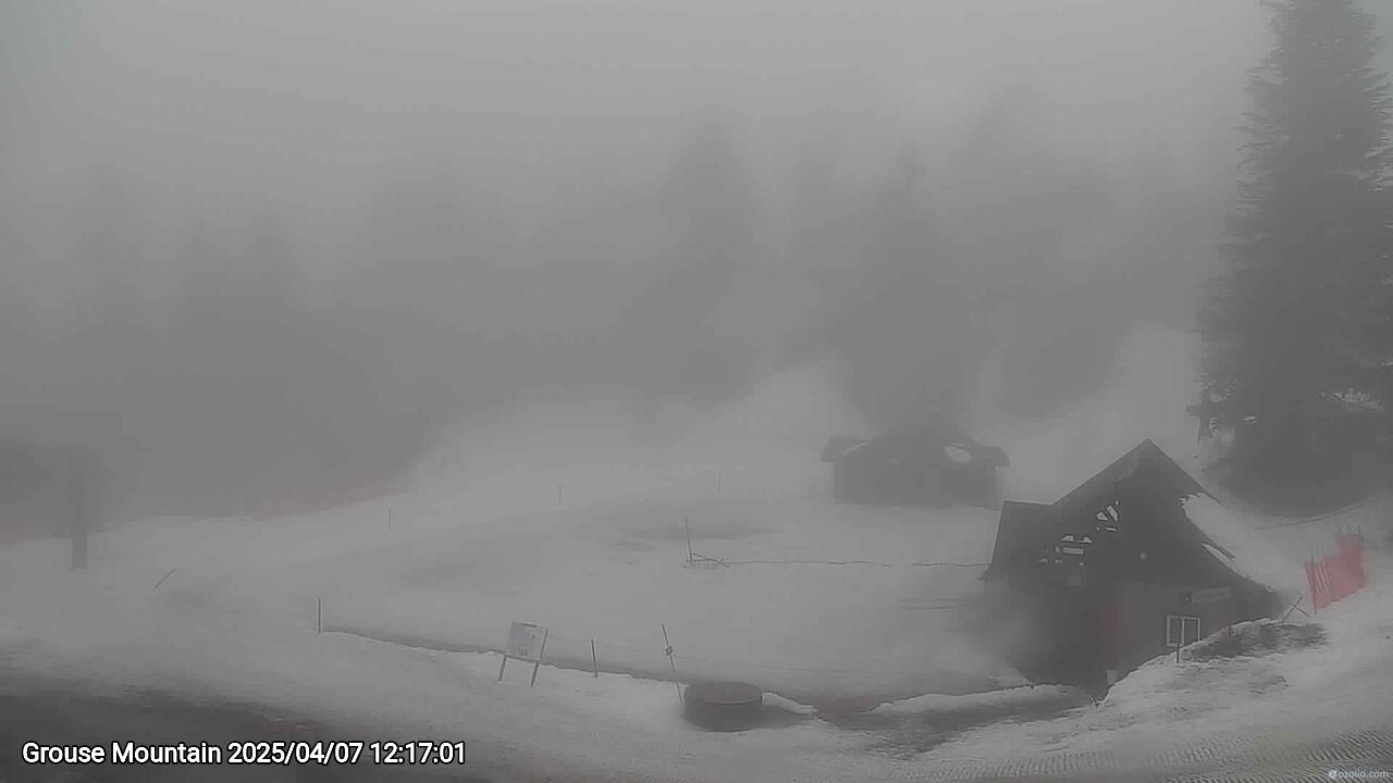 Webcam frame from Grouse Mountain at 2025/04/07 12:00