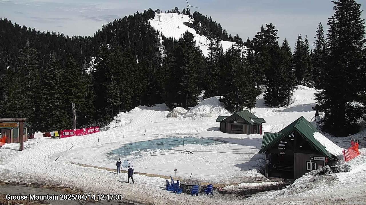 Webcam frame from Grouse Mountain at 2025/04/14 12:00