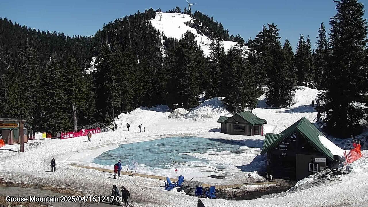 Webcam frame from Grouse Mountain at 2025/04/16 12:00