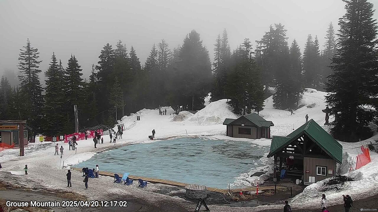 Webcam frame from Grouse Mountain at 2025/04/20 12:00