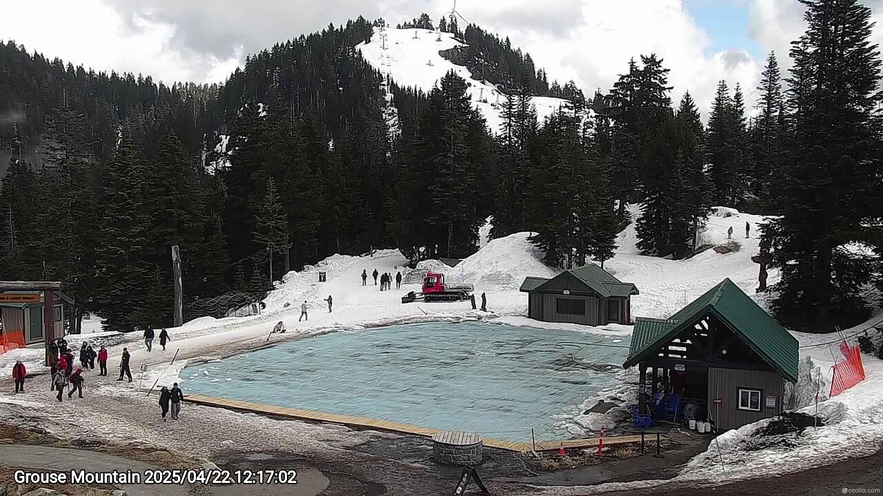 Webcam frame from Grouse Mountain at 2025/04/22 12:00
