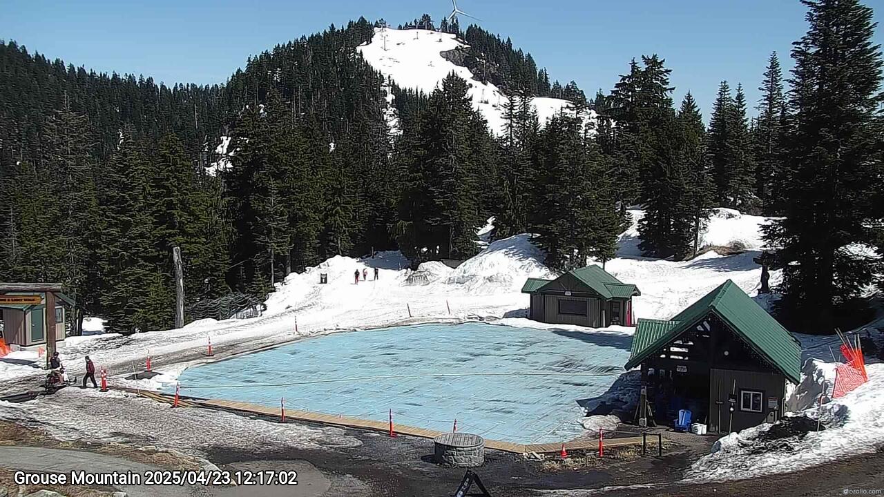 Webcam frame from Grouse Mountain at 2025/04/23 12:00