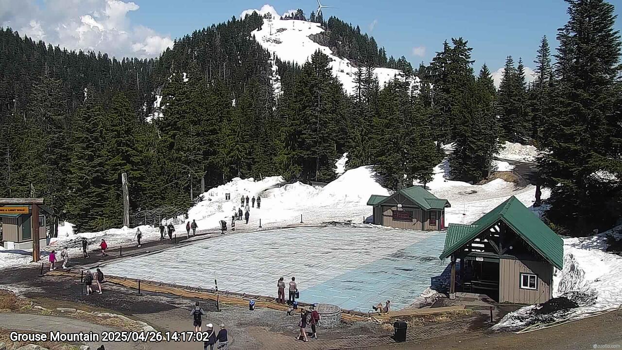 Webcam frame from Grouse Mountain on 2025/04/26