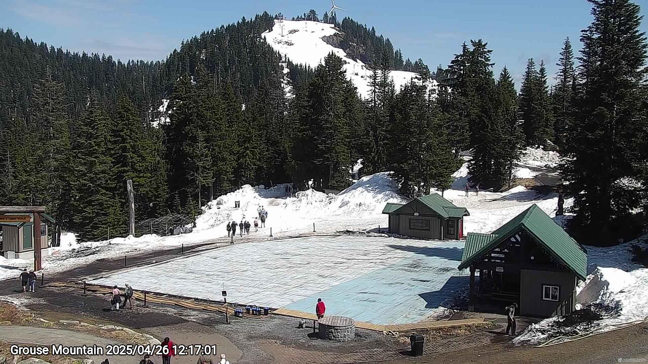 Webcam frame from Grouse Mountain at 2025/04/26 12:00