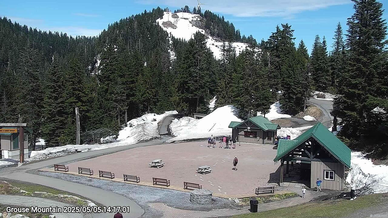 Webcam frame from Grouse Mountain on 2025/05/05