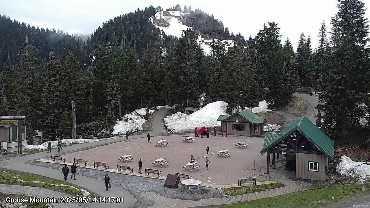 Webcam frame from Grouse Mountain on 2025/05/14