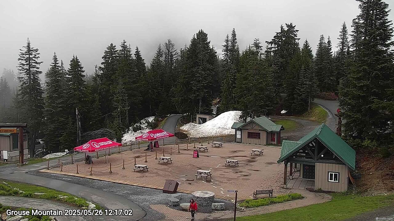 Webcam frame from Grouse Mountain at 2025/05/26 12:00
