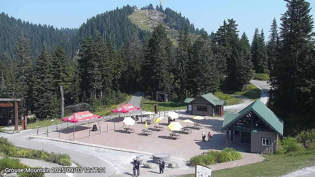 Webcam frame from Grouse Mountain at 2025/09/03 12:00