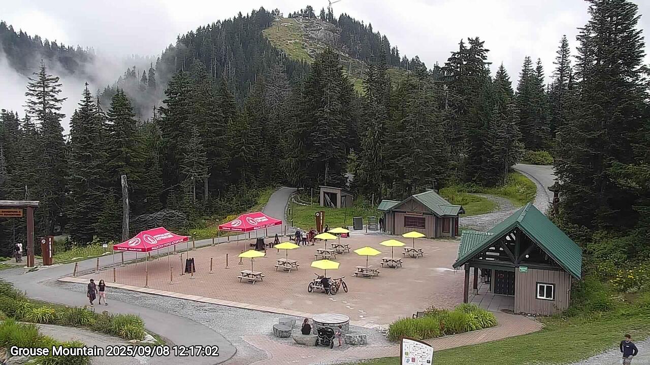 Webcam frame from Grouse Mountain at 2025/09/08 12:00