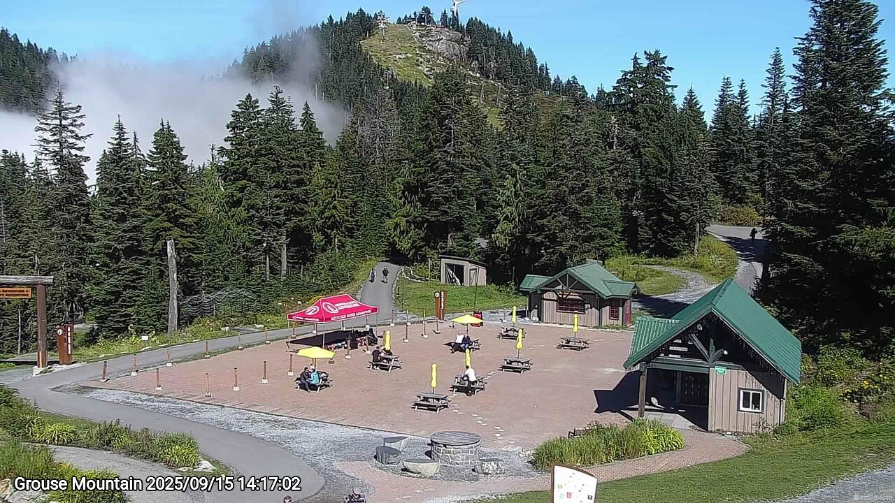 Webcam frame from Grouse Mountain on 2025/09/15