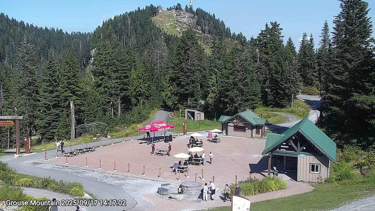 Webcam frame from Grouse Mountain on 2025/09/17
