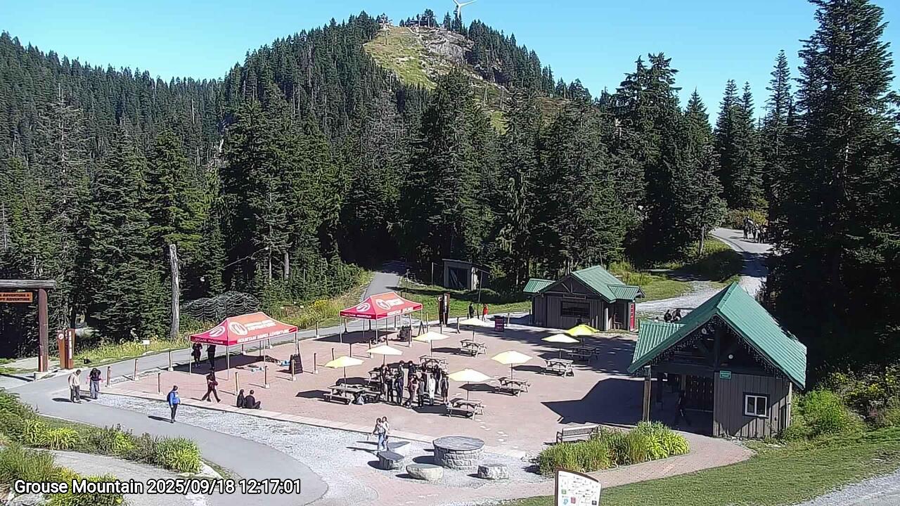 Webcam frame from Grouse Mountain at 2025/09/18 12:00