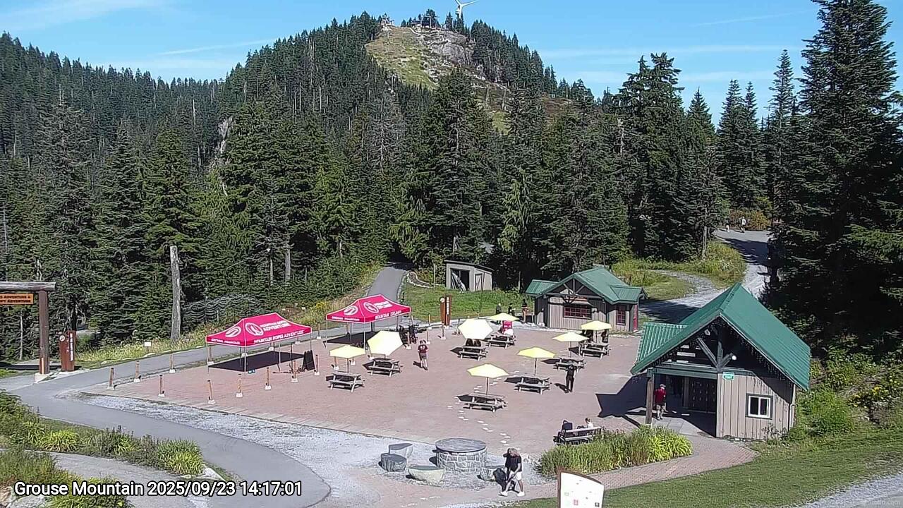 Webcam frame from Grouse Mountain on 2025/09/23
