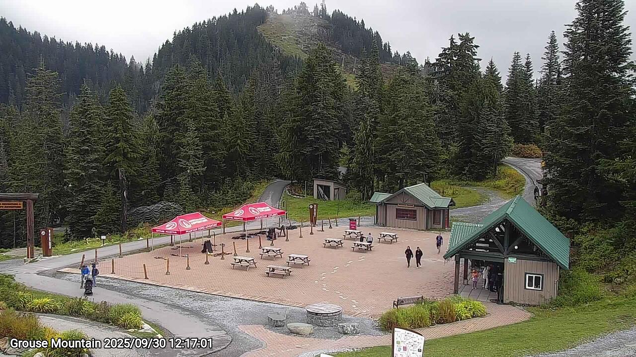 Webcam frame from Grouse Mountain at 2025/09/30 12:00