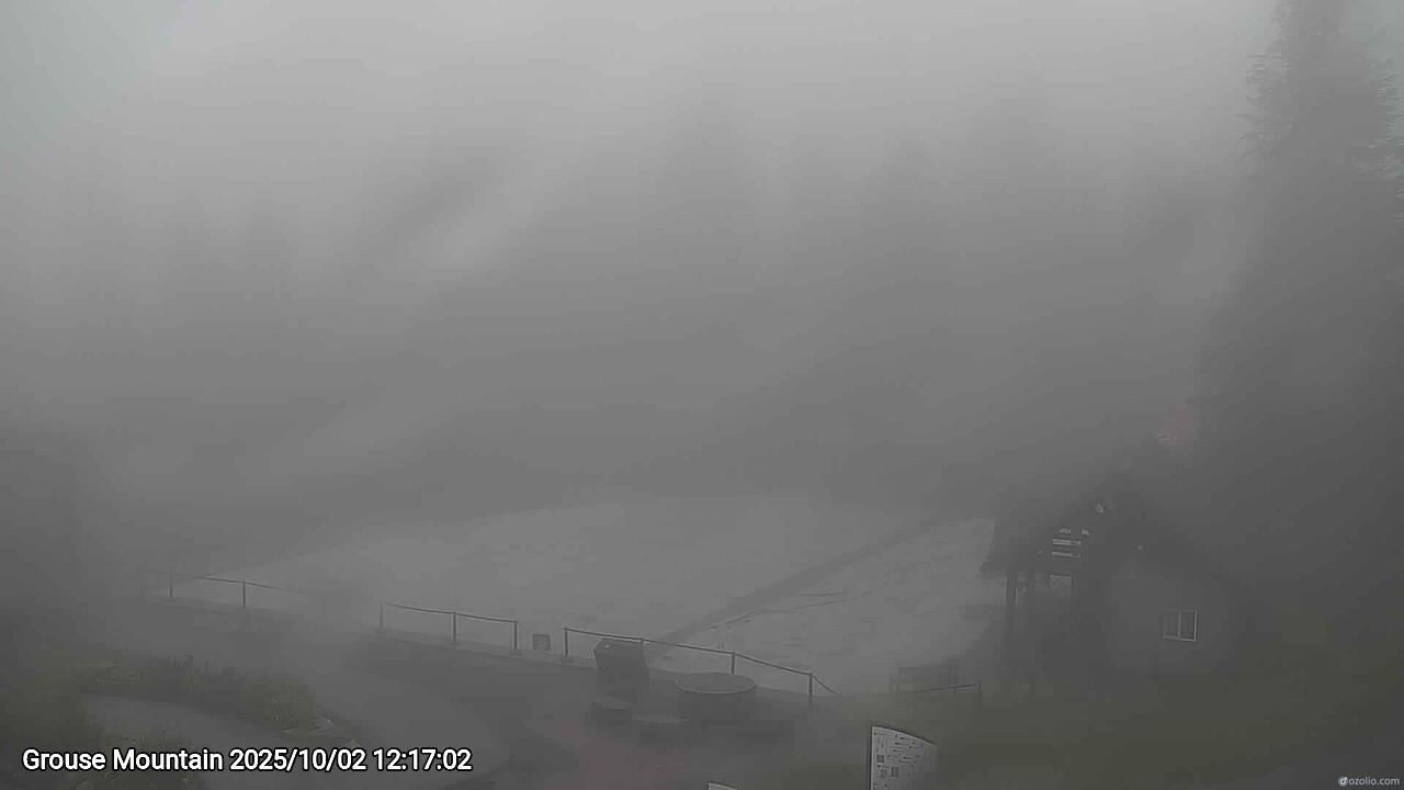 Webcam frame from Grouse Mountain at 2025/10/02 12:00