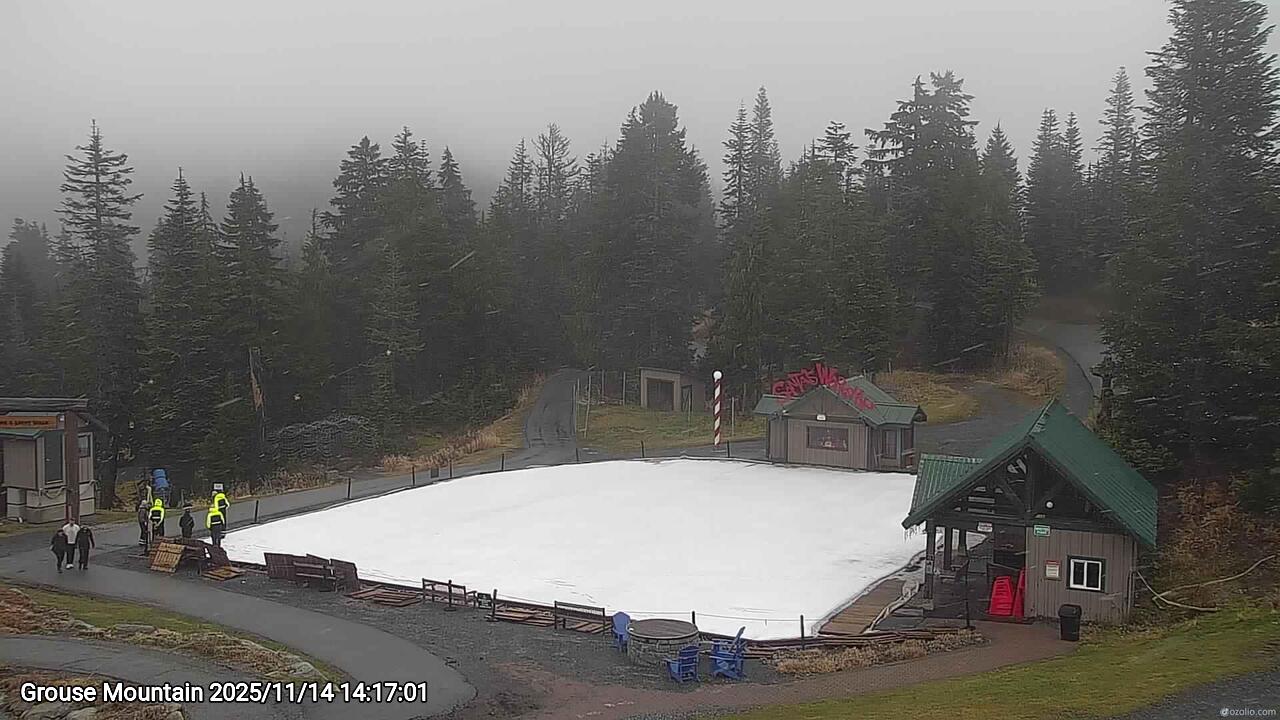 Webcam frame from Grouse Mountain on 2025/11/14