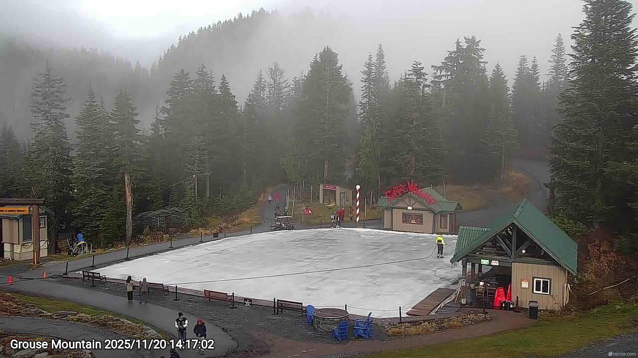 Webcam frame from Grouse Mountain on 2025/11/20