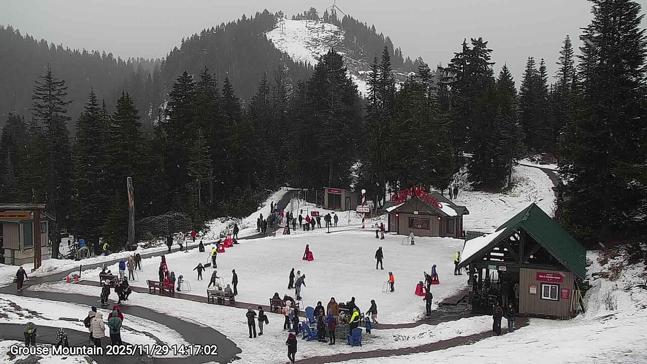Webcam frame from Grouse Mountain on 2025/11/29