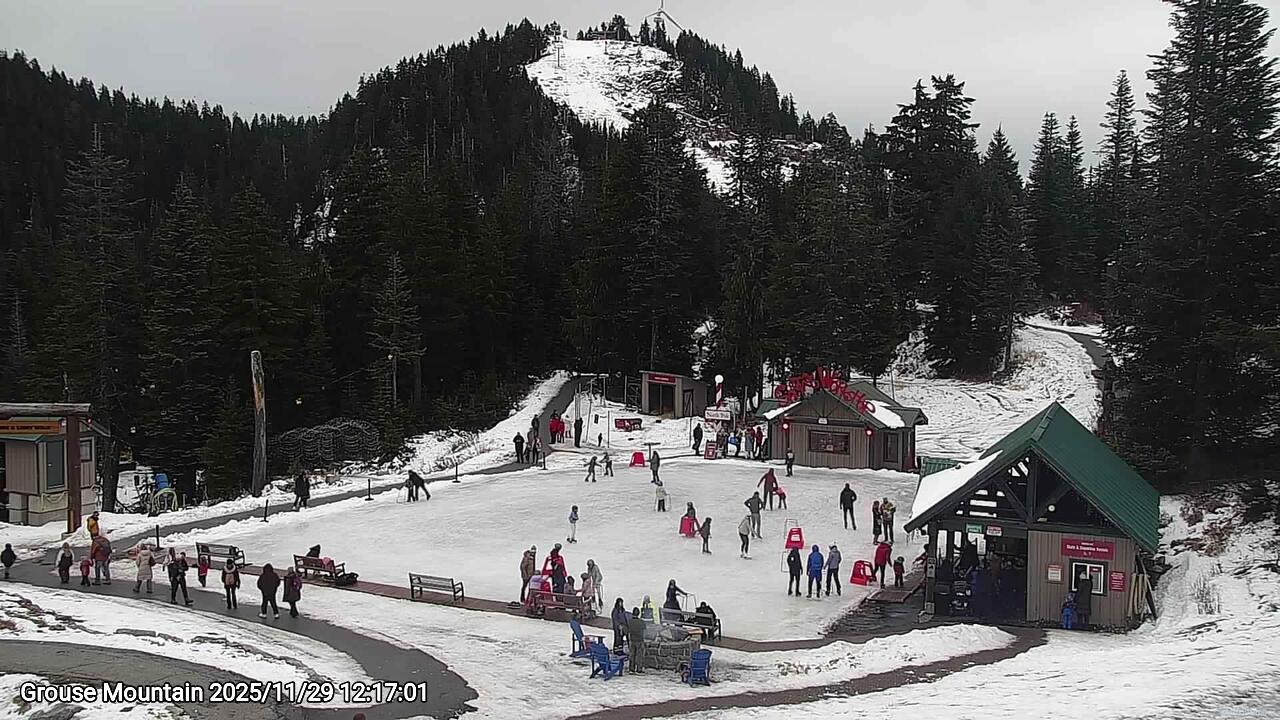 Webcam frame from Grouse Mountain at 2025/11/29 12:00