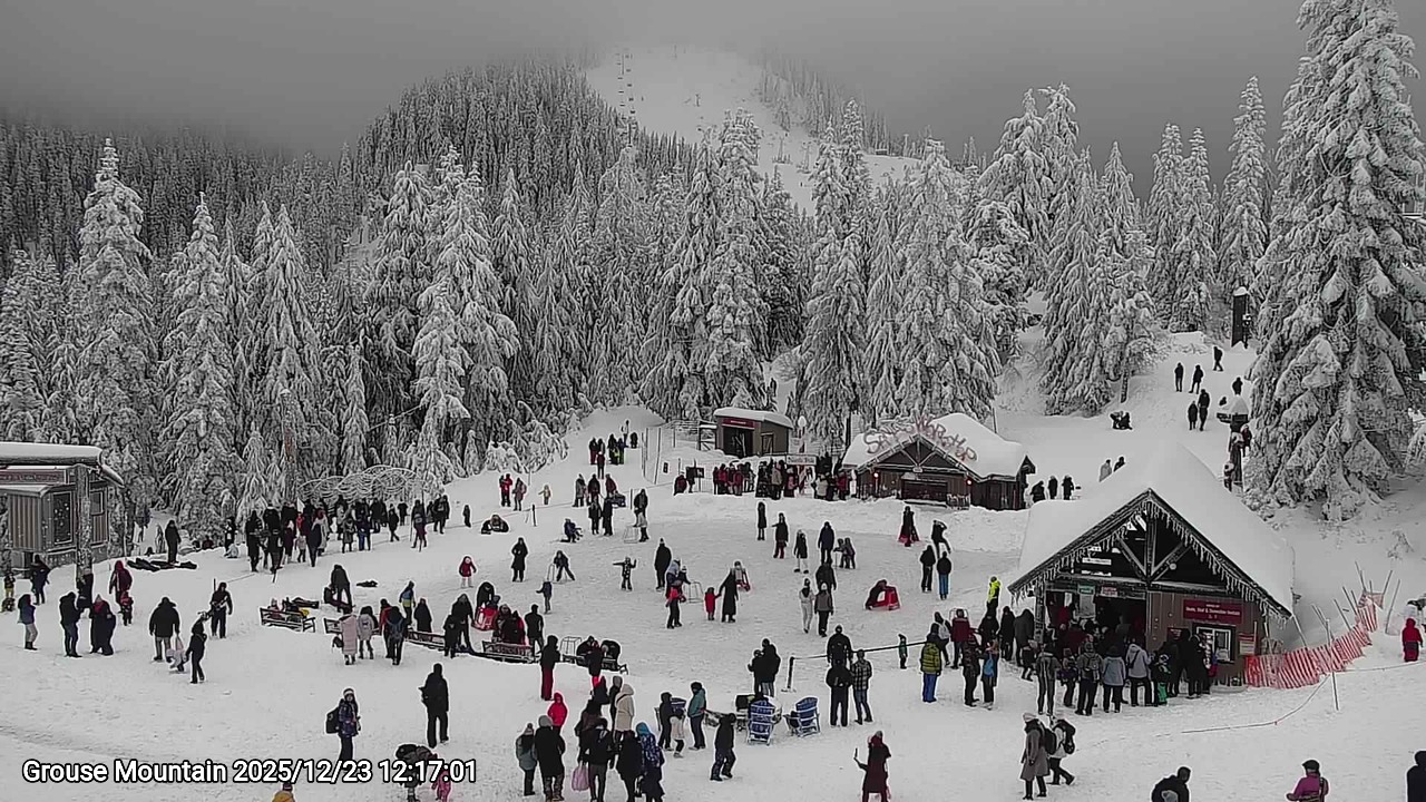 Webcam frame from Grouse Mountain at 2025/12/23 12:00