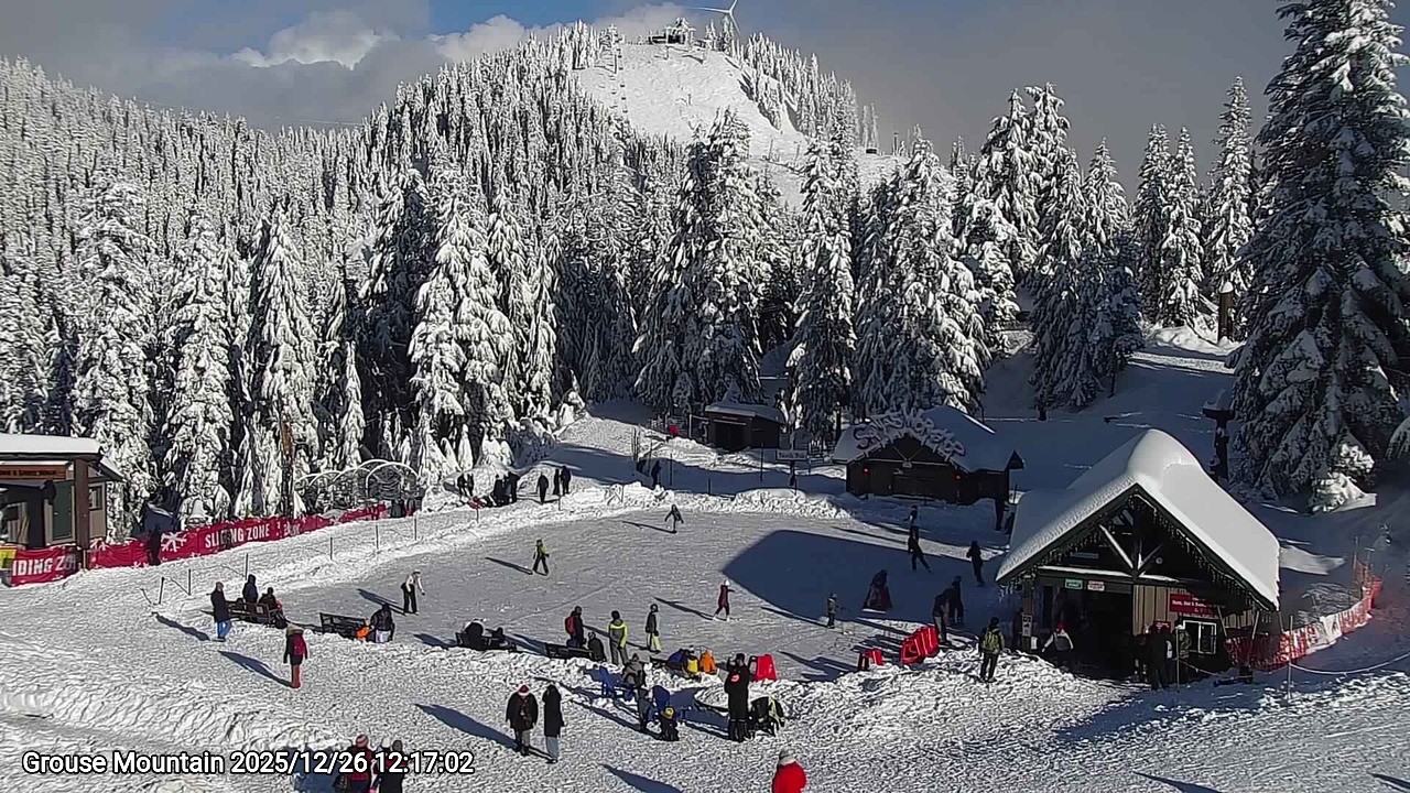 Webcam frame from Grouse Mountain at 2025/12/26 12:00