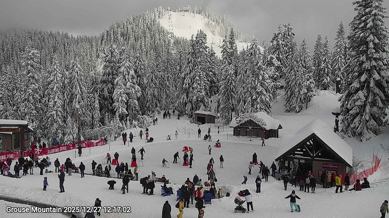 Webcam frame from Grouse Mountain at 2025/12/27 12:00