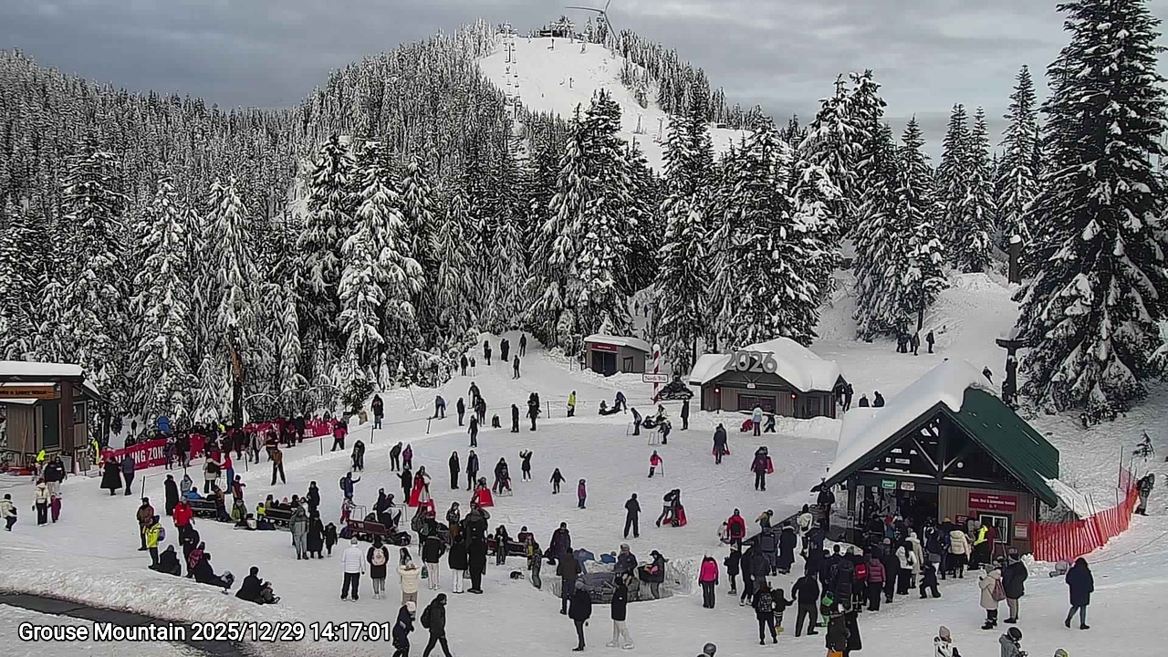 Webcam frame from Grouse Mountain on 2025/12/29