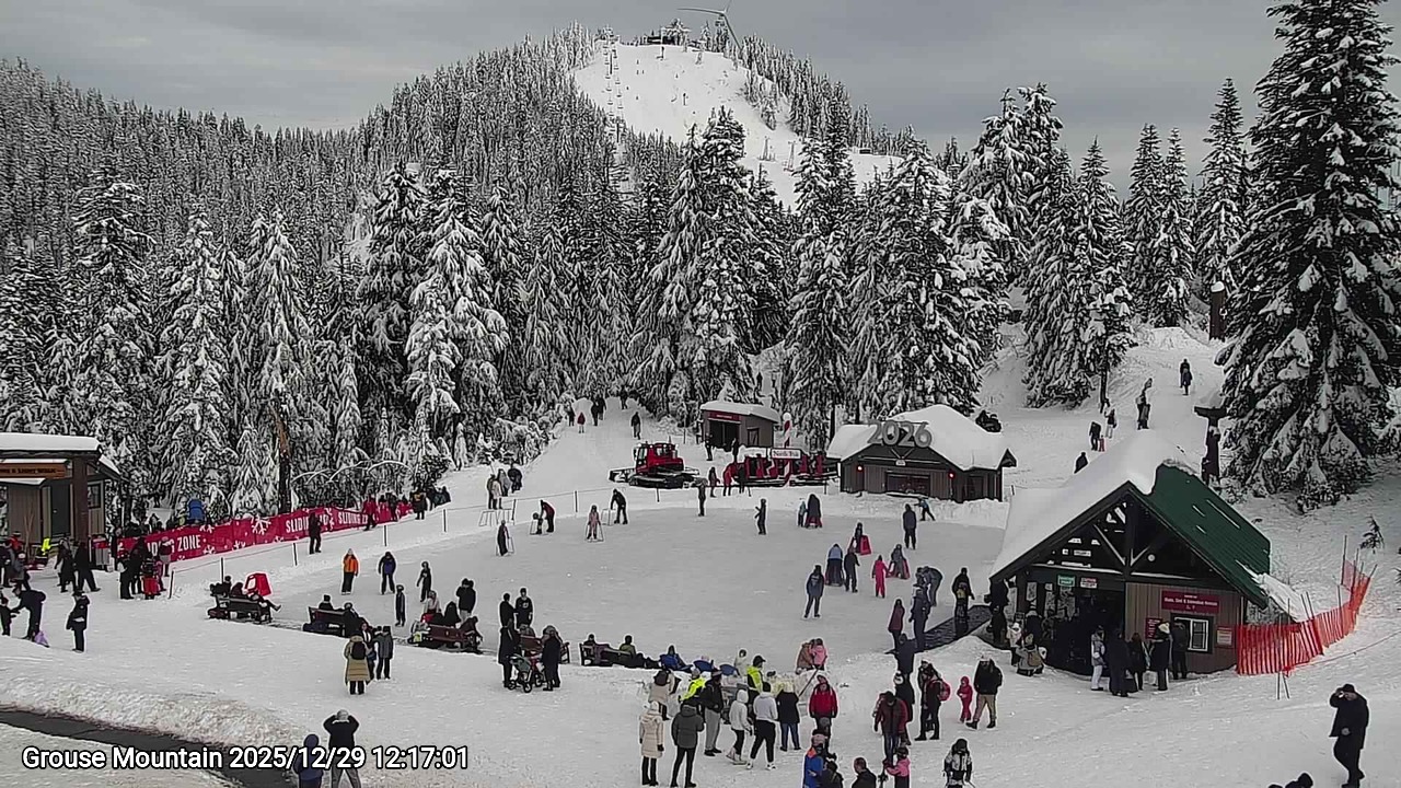 Webcam frame from Grouse Mountain at 2025/12/29 12:00