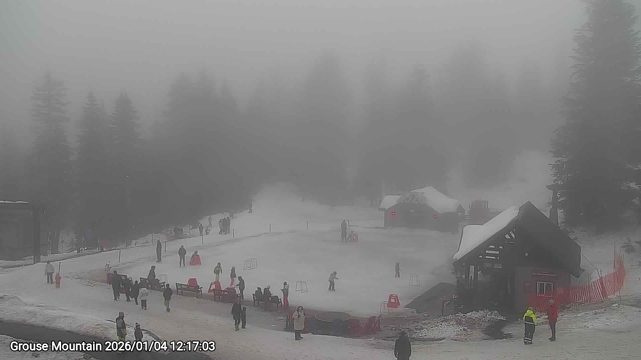 Webcam frame from Grouse Mountain at 2026/01/04 12:00