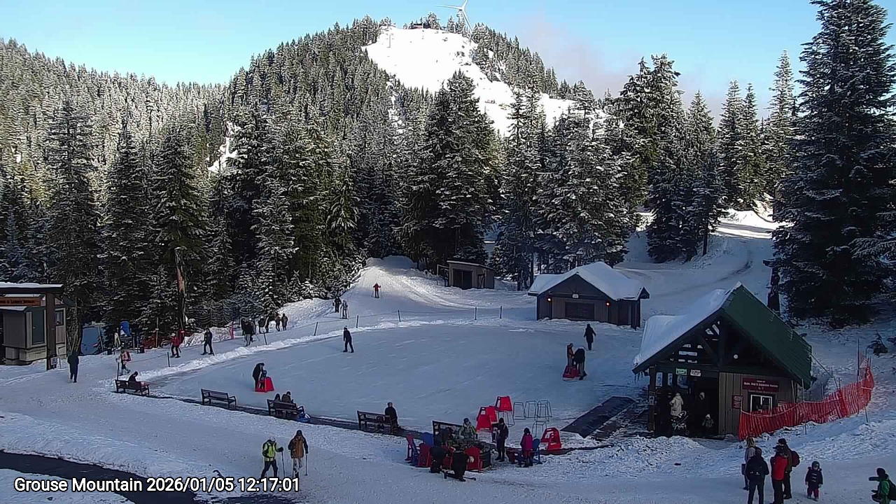 Webcam frame from Grouse Mountain at 2026/01/05 12:00