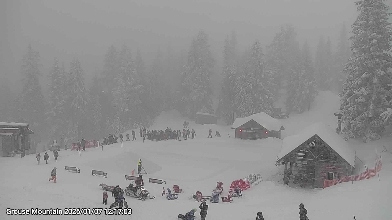Webcam frame from Grouse Mountain at 2026/01/07 12:00