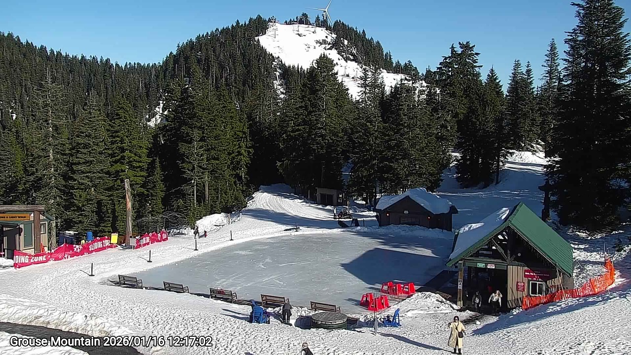Webcam frame from Grouse Mountain at 2026/01/16 12:00